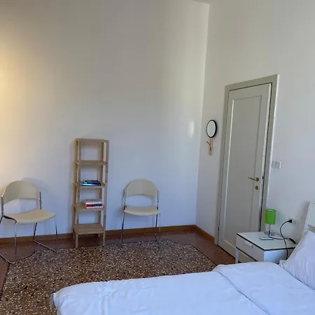 Bright With Attic Bolonia