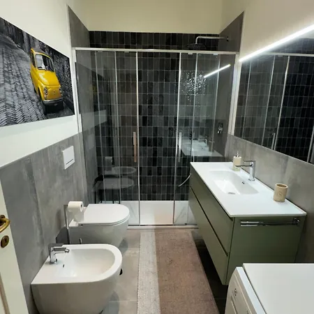 Bright With Attic Boloňa