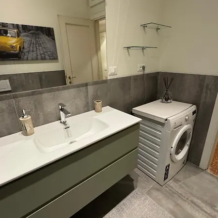 Appartement Bright With Attic Bologne